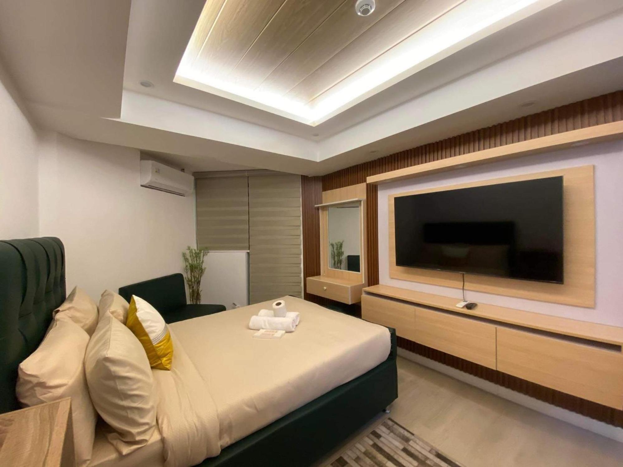 Udra Staycation Azure North Pampanga Lagundi Ngoại thất bức ảnh