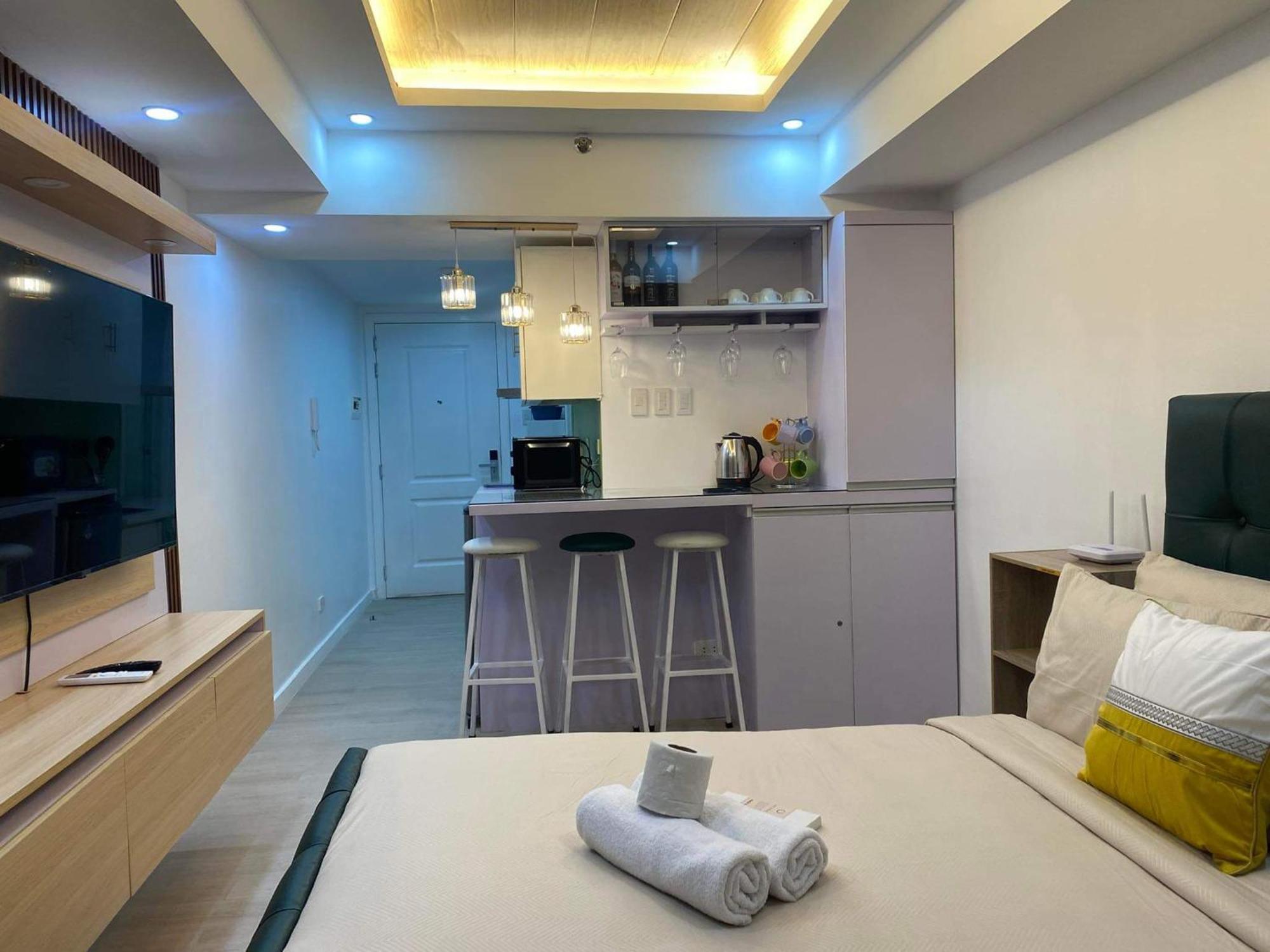 Udra Staycation Azure North Pampanga Lagundi Ngoại thất bức ảnh